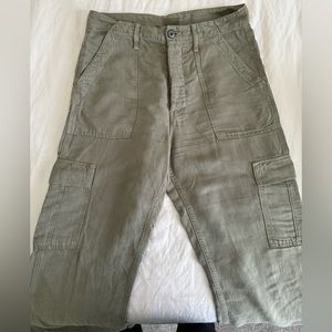 MOTHER The private cargo sneak